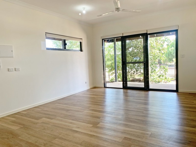 2/25B Nakamura Avenue, Bilingurr WA 6725