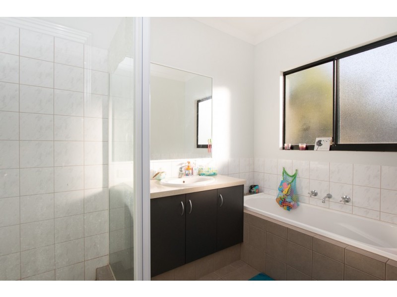 2 Plover Way, Djugun WA 6725