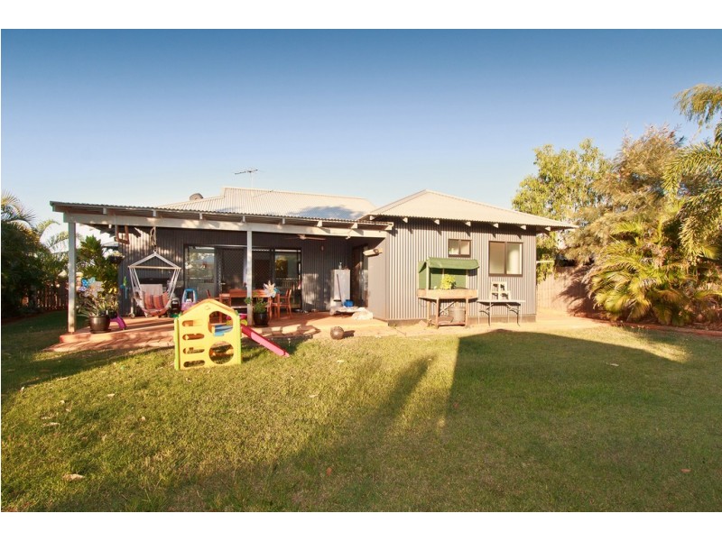 2 Plover Way, Djugun WA 6725