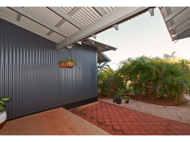 2 Plover Way, Djugun WA 6725