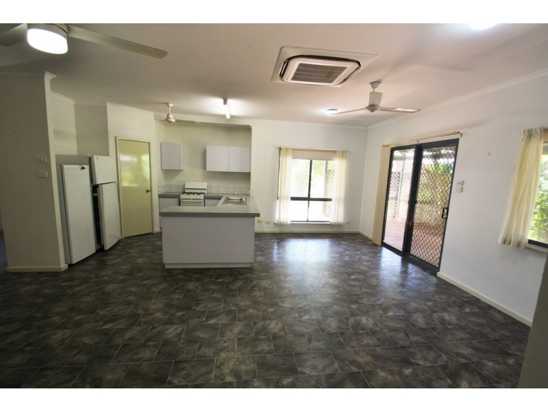 16 Sayonara Road, Cable Beach WA 6726