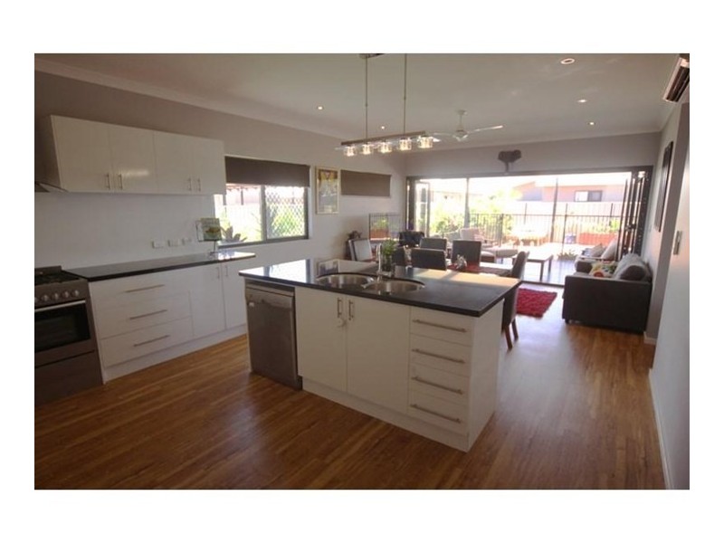 9 Shiosaki Brace, Bilingurr WA 6725