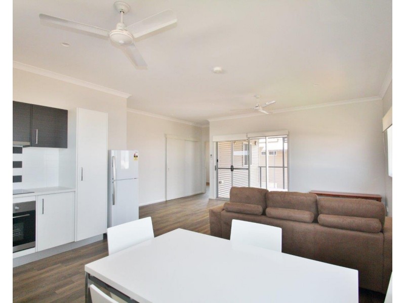 2/25 Dalmatio Street, Bilingurr WA 6725