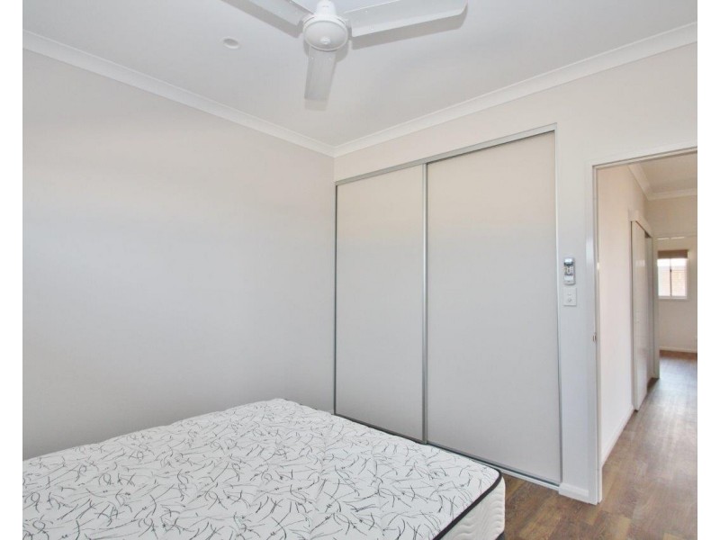 2/25 Dalmatio Street, Bilingurr WA 6725