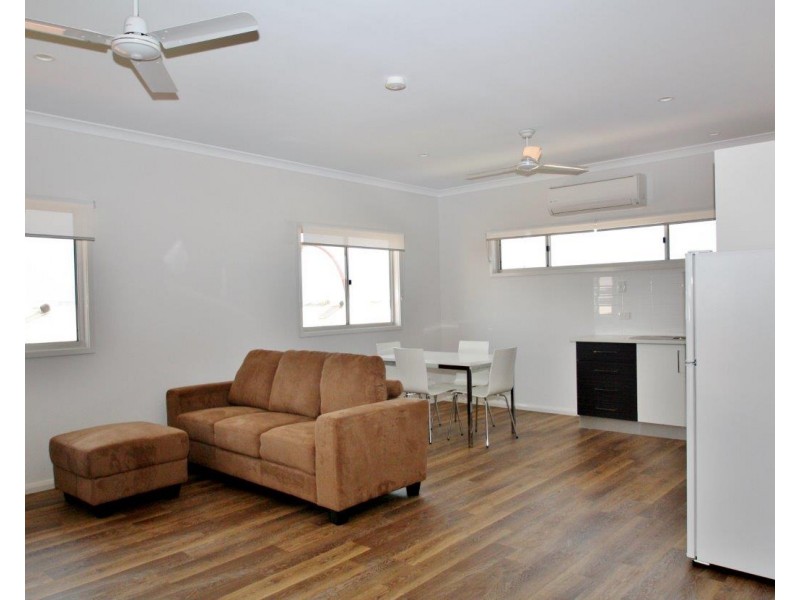 2/25 Dalmatio Street, Bilingurr WA 6725