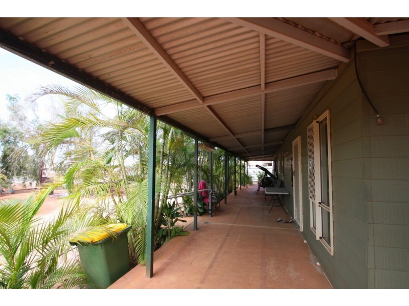 Unit 1 / 2 Decastilla, Minyirr WA 6725