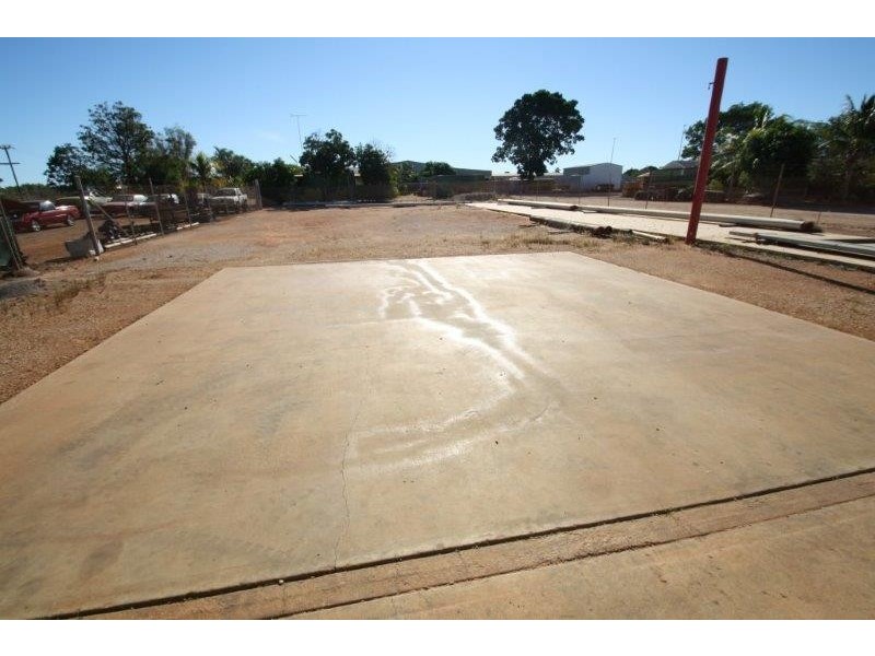 Unit 1, 2 DeCastilla Road, Minyirr WA 6725