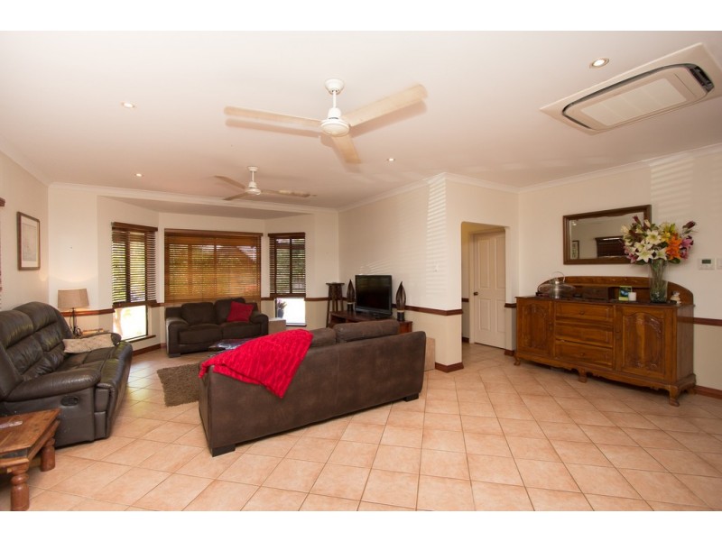 6 Shearwater Crescent, Djugun WA 6725