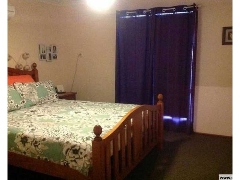 48 Attwood Street, Mount Magnet WA 6638