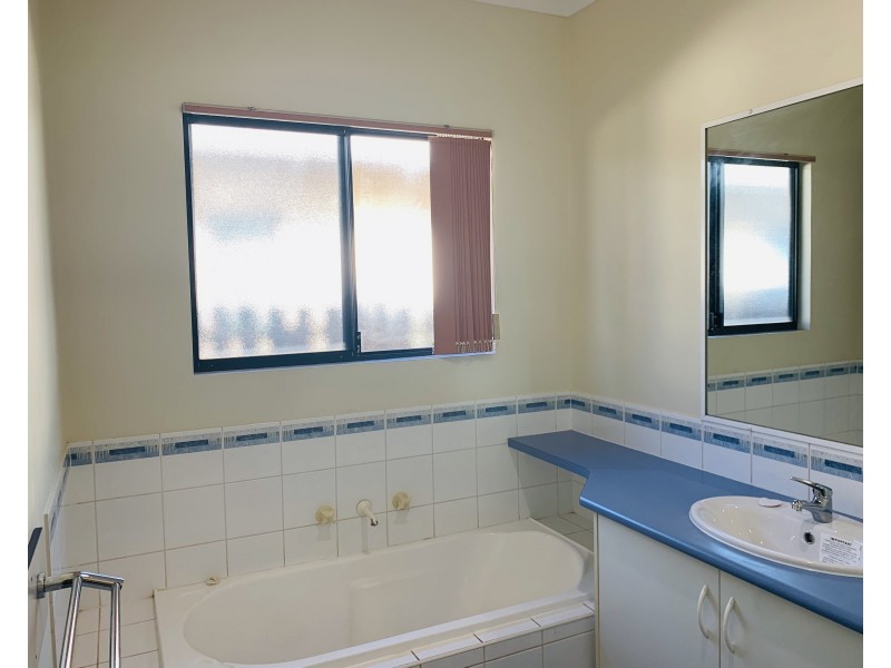 8 Wallaby Way, Djugun WA 6725