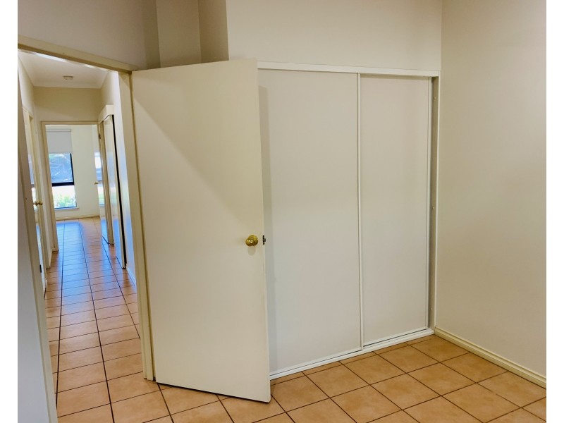 8 Wallaby Way, Djugun WA 6725