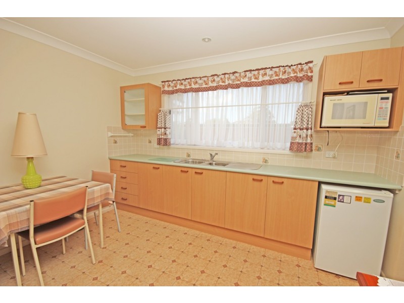 2 Hanley Street, Laurieton NSW 2443