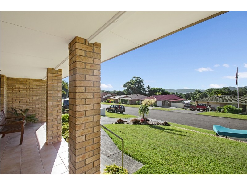 34 Watrerview Crescent, West Haven NSW 2443