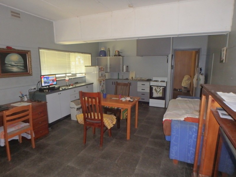 11 Lord Street, Laurieton NSW 2443
