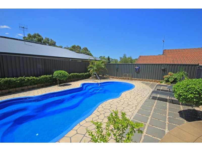 39 Scarborough Way, Dunbogan NSW 2443