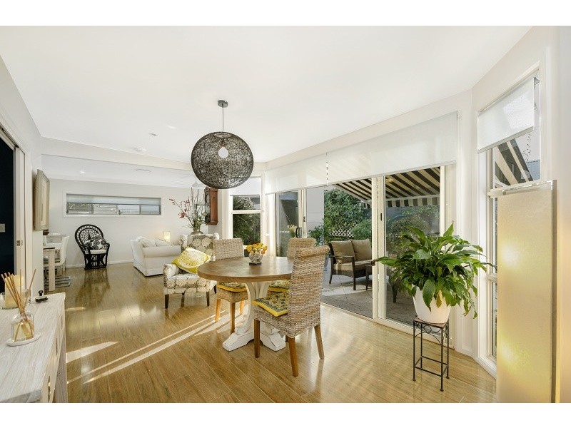 9 Southern Ocean Street, Lake Cathie NSW 2445