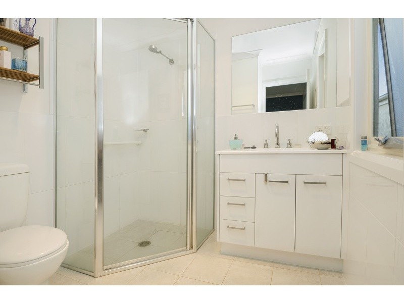 9 Southern Ocean Street, Lake Cathie NSW 2445