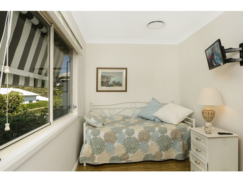 9 Southern Ocean Street, Lake Cathie NSW 2445