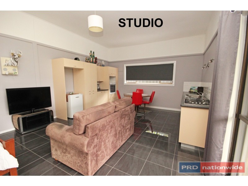 3 Beach Street, Dunbogan NSW 2443