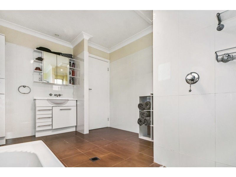 27 Peach Grove, Laurieton NSW 2443