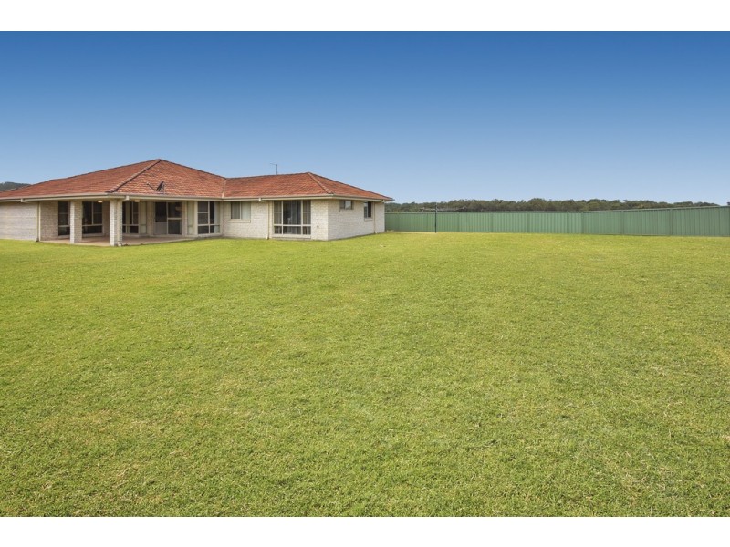 9 Alexander Close, Dunbogan NSW 2443