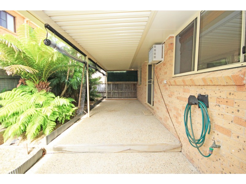 2/13 Lake Street, Laurieton NSW 2443