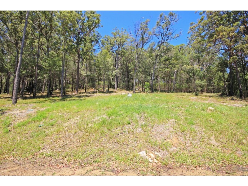 5 Crows Nest Close, Lakewood NSW 2443