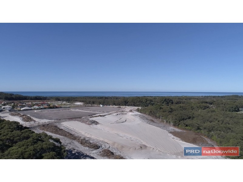 Ocean Zephyr, Scarborough Way, Dunbogan NSW 2443