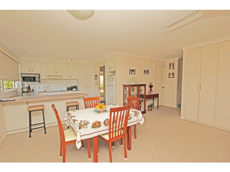 1/28 Blackbutt Crescent, Laurieton NSW 2443