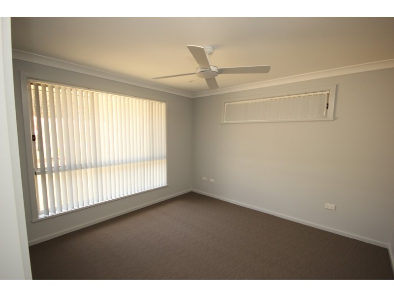 1/28 Fairwinds Avenue, Lakewood NSW 2443