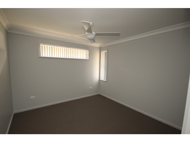 1/28 Fairwinds Avenue, Lakewood NSW 2443