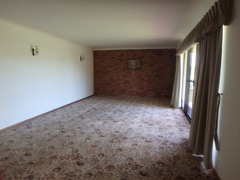 70 Lord Street, Laurieton NSW 2443