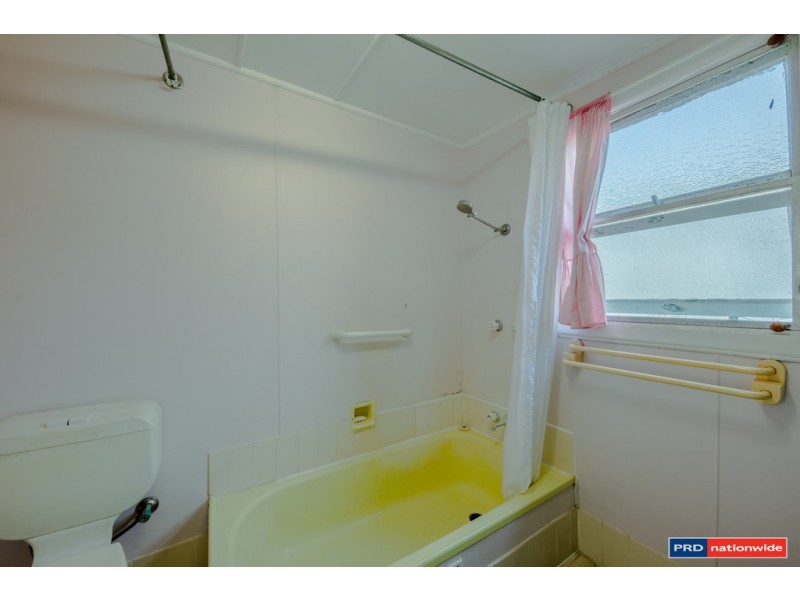 477 Ocean Drive, Laurieton NSW 2443