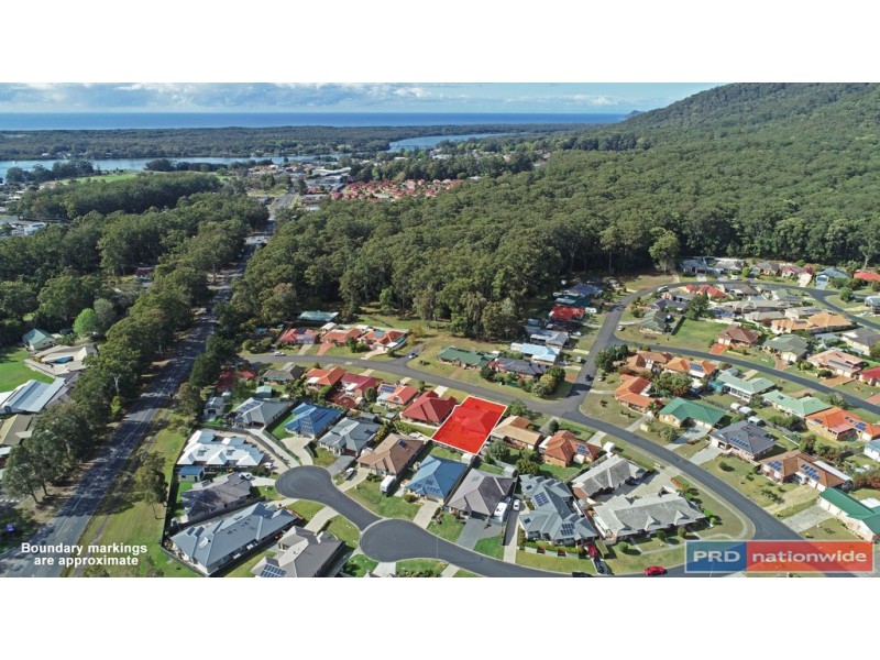 13 Flinders Drive, Laurieton NSW 2443