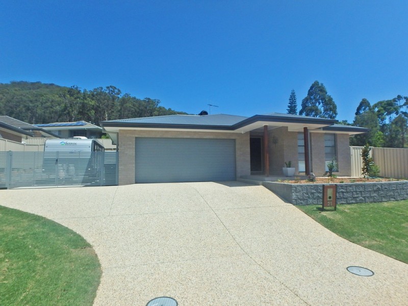 21 Fairwinds Avenue, Lakewood NSW 2443