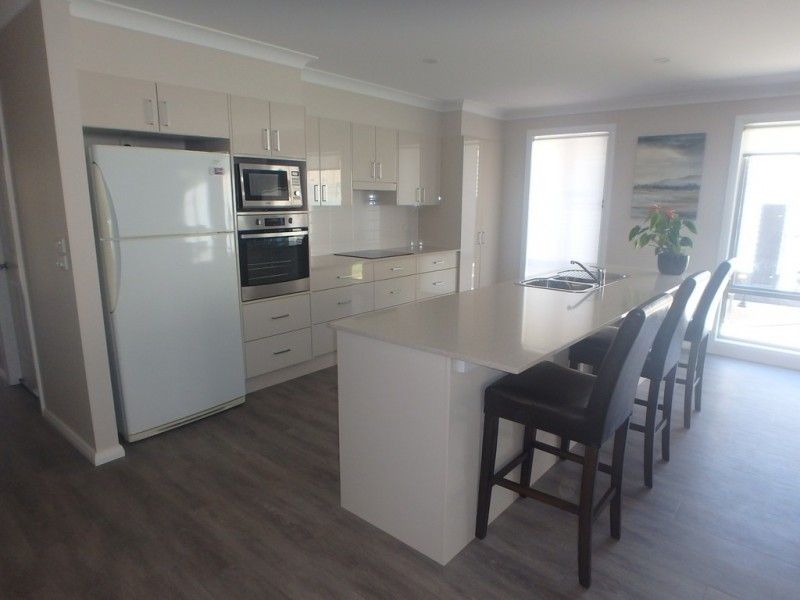 21 Fairwinds Avenue, Lakewood NSW 2443