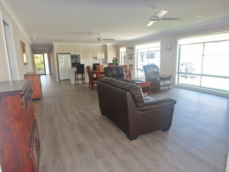 21 Fairwinds Avenue, Lakewood NSW 2443