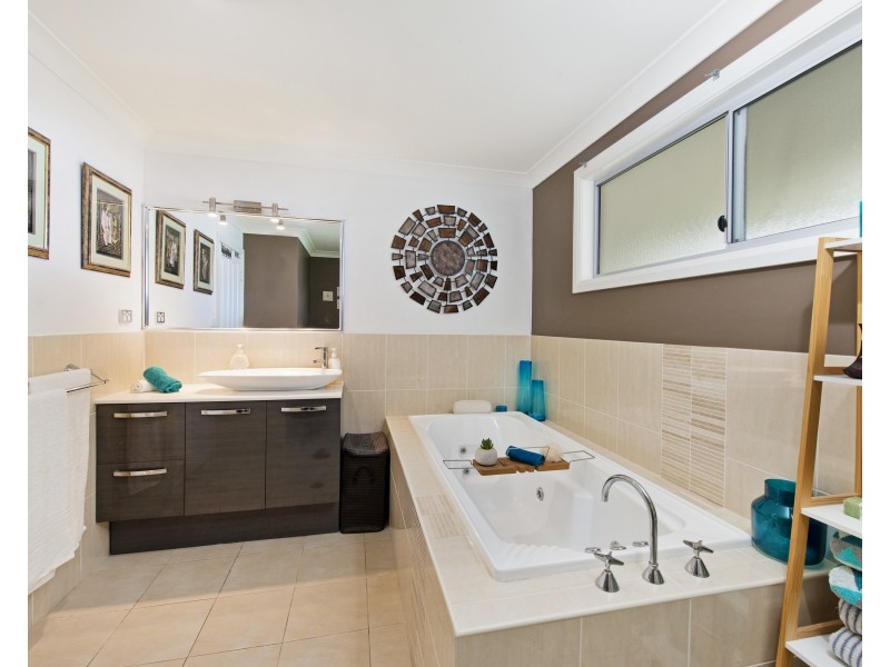 486 Ocean Drive, Laurieton NSW 2443