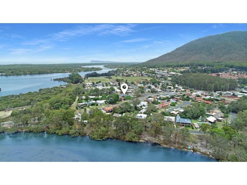 486 Ocean Drive, Laurieton NSW 2443