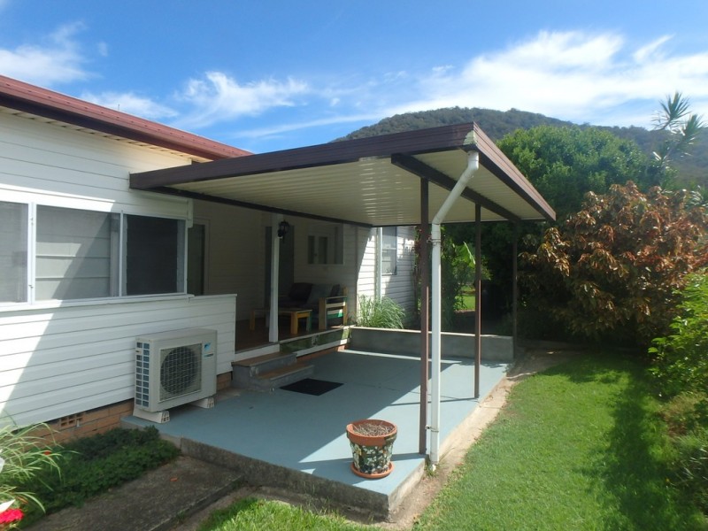 18 Bold Street, Laurieton NSW 2443