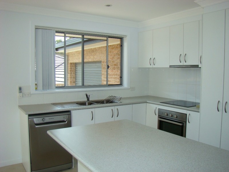 2B Bronzewing Terrace, Lakewood NSW 2443
