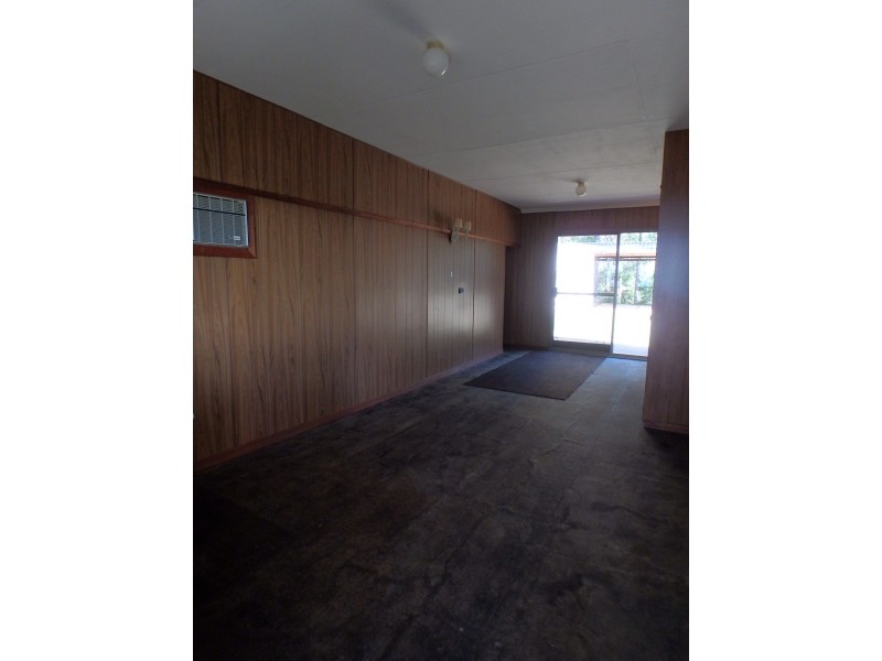 16 Grasstree Way, Rossglen NSW 2439