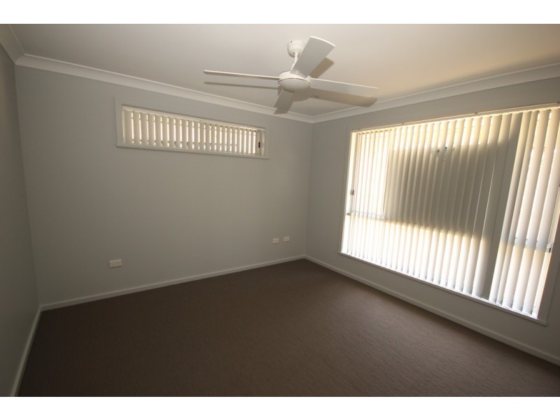 2/28 Fairwinds Avenue, Lakewood NSW 2443