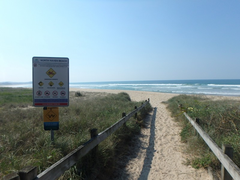 91 The Parade, North Haven NSW 2443