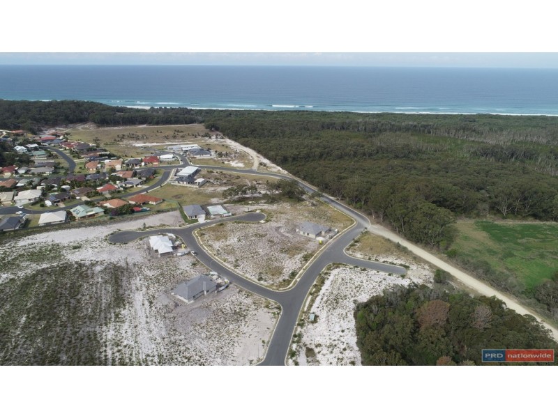 163 Scarborough Way, Dunbogan NSW 2443