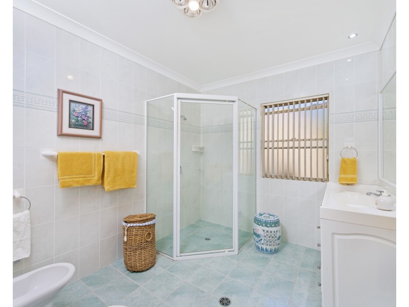 25 Lake View Crescent, West Haven NSW 2443