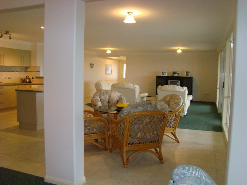 3 Crows Nest Close, Laurieton NSW 2443