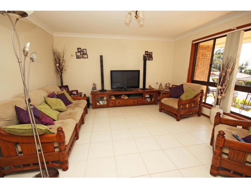 34 Waterview Crescent, Laurieton NSW 2443