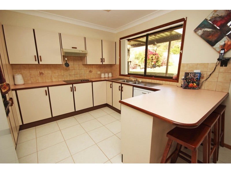 34 Waterview Crescent, Laurieton NSW 2443