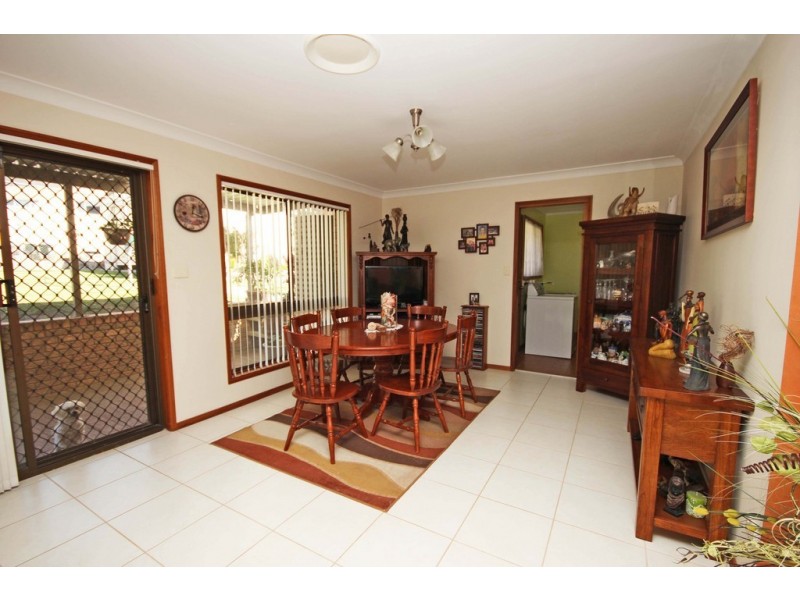 34 Waterview Crescent, Laurieton NSW 2443